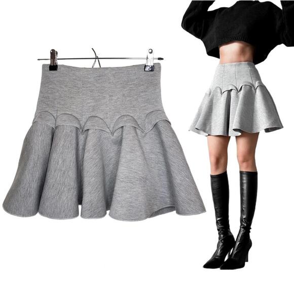 H&M Women's Sz 2 Light Grey High Waisted Pleated Flare Ruffle Mini Skirt(1737) - Picture 1 of 7